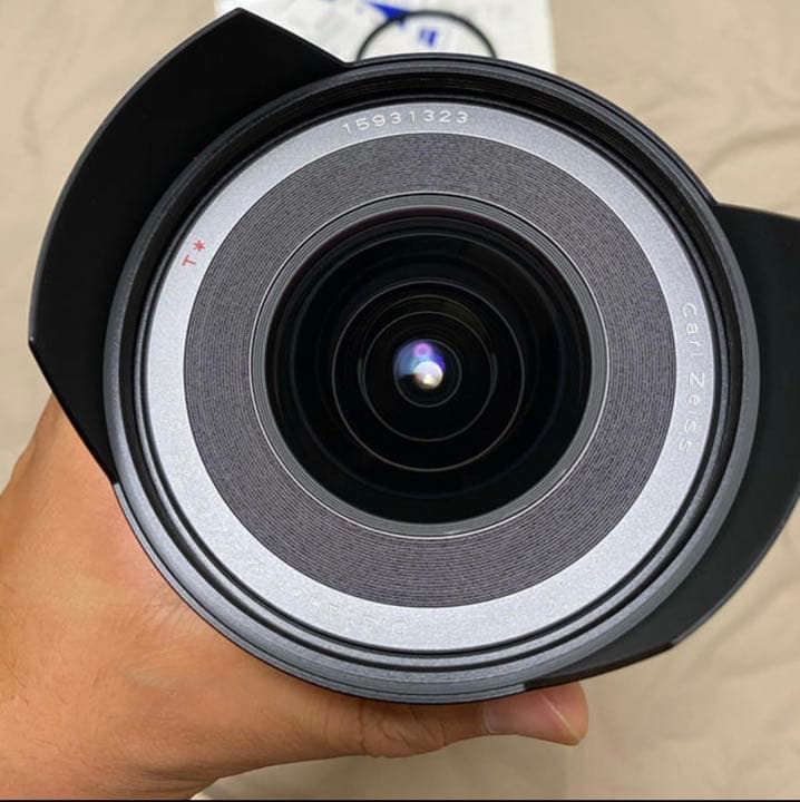 Distagon（ディスタゴン）T 2.815mm ZE Eマウント　キヤノン