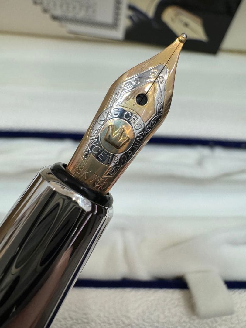 新品未使用 KING CROWN 18K 750 LONDON 1908 万年筆