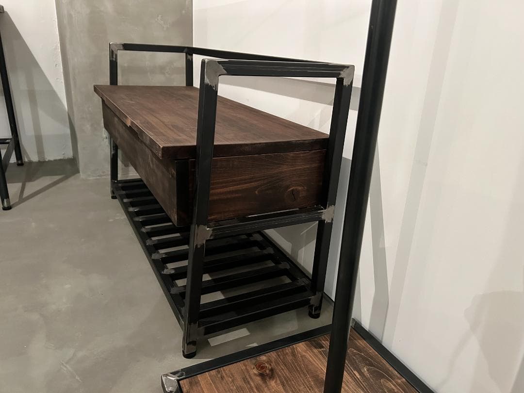 インダストリアルブランチ【シューズラックベンチ（展示品）】アイアン家具/手づくり