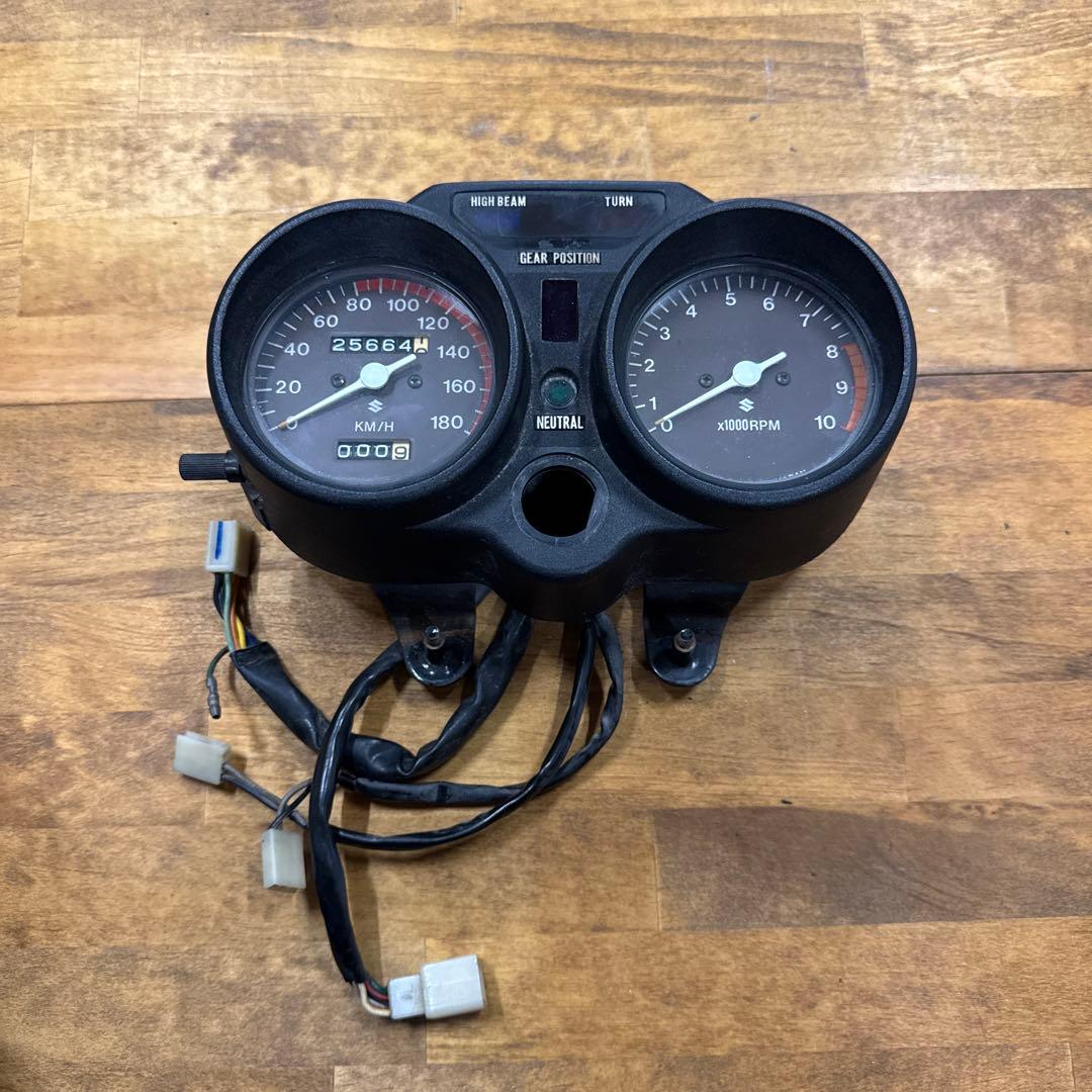 【超希少当時物】　国内　スズキ純正　GT380B7 実働メーター　後期型