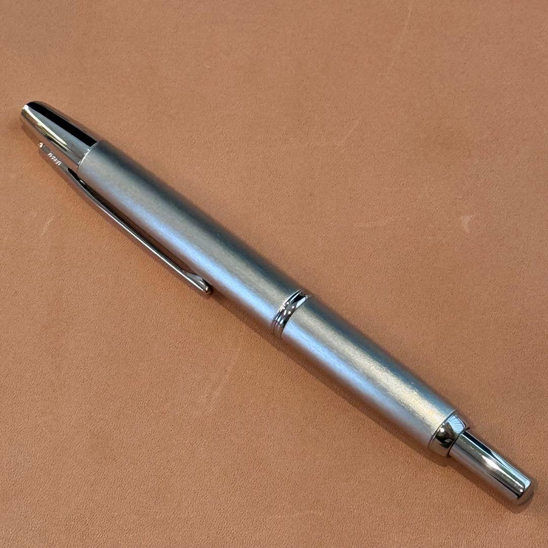 キャップレスデシモ　シルバー　F