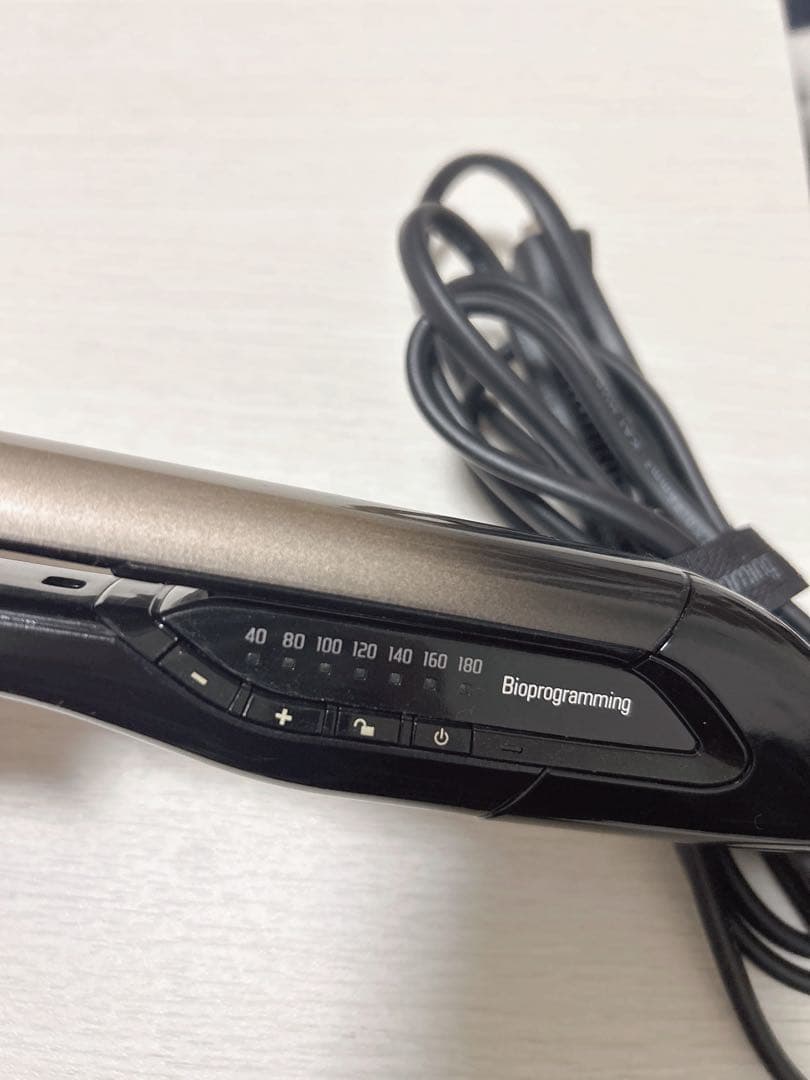 HAIRBEAURON ヘアビューロン 4D Plusストレートアイロン