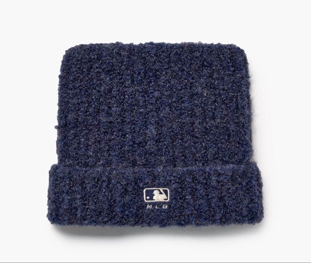 MLB ビーニー ネイビー 青 karina着用 猫耳 ニット帽 韓国 カリナ