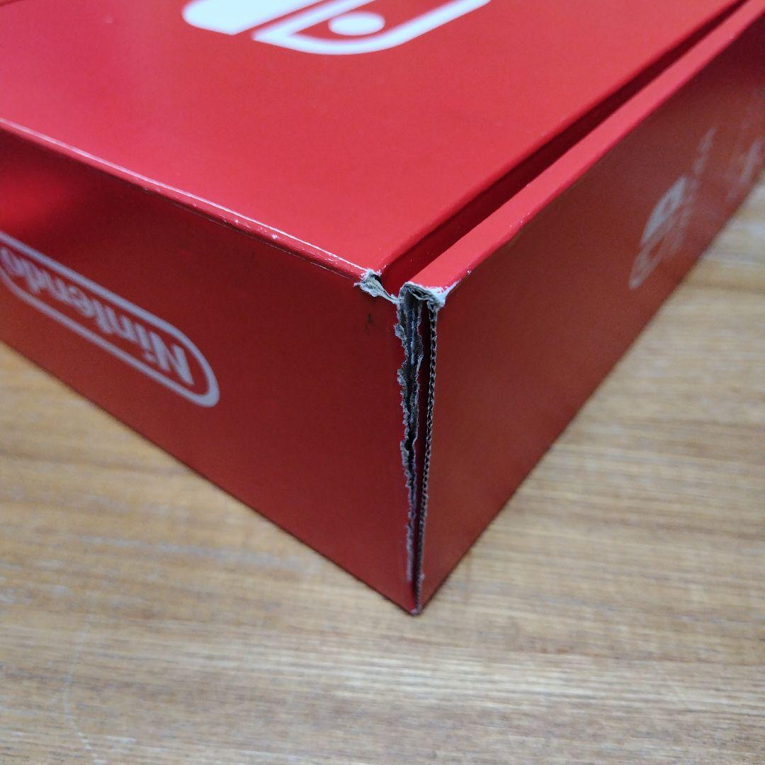 ニンテンドー　Switch 有機EL