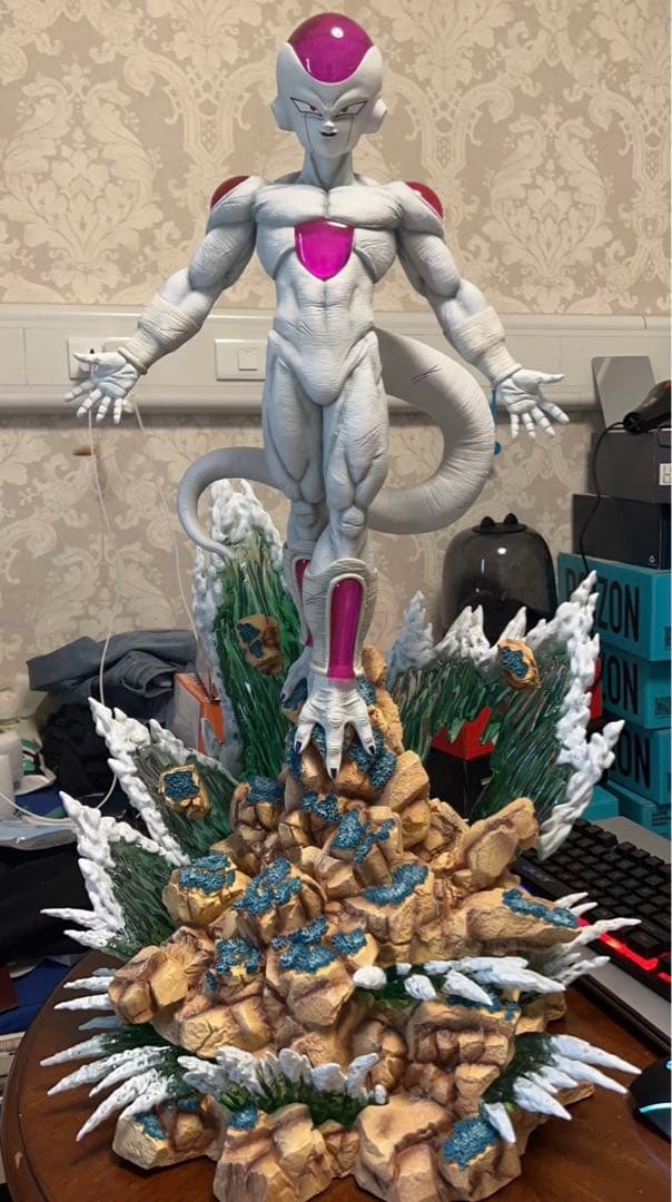 ドラゴンボール 1/3スケール　フリーザ フィギュア ガレージキット