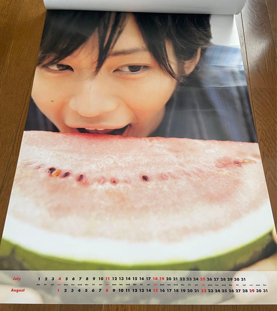 松坂桃李　直筆サイン入りカレンダー2010年　B2サイズ