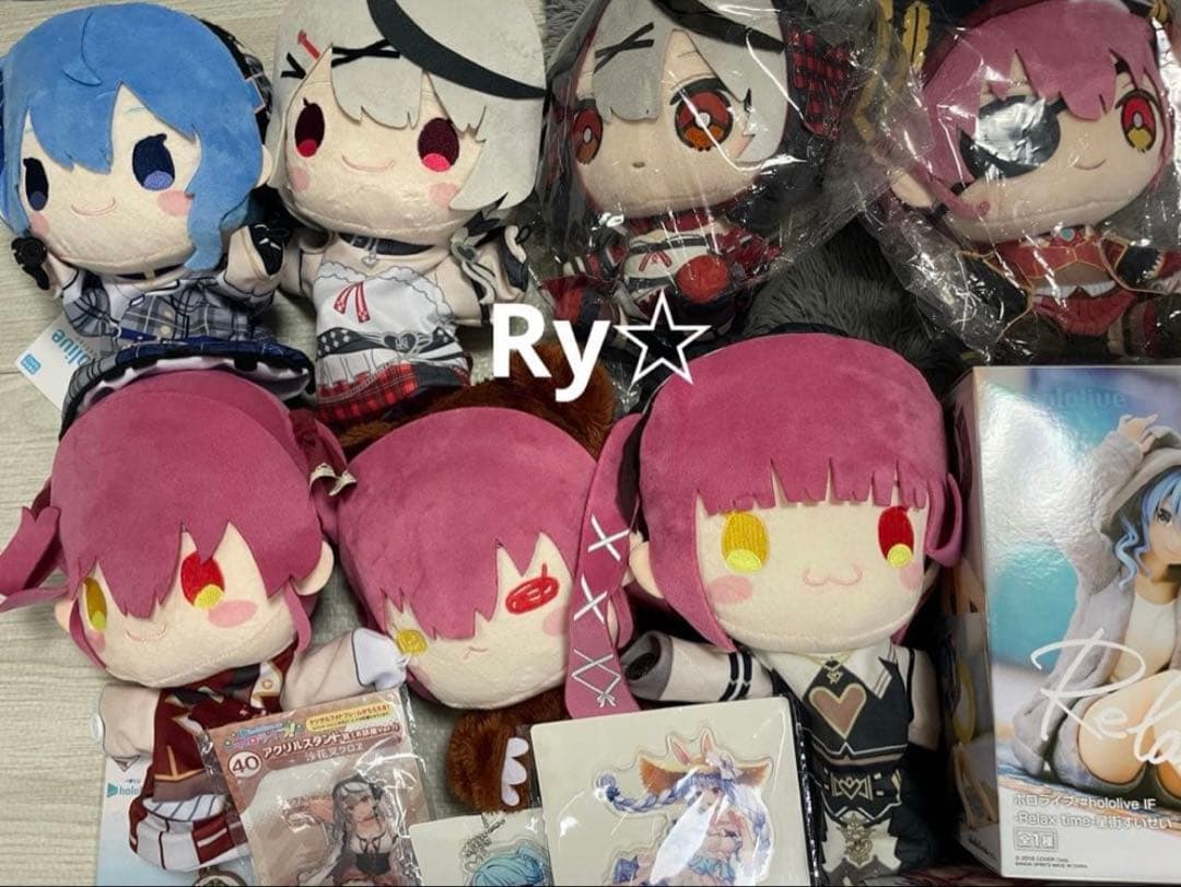 ホロライブ　hololive ぬいぐるみ　アクスタ　16点まとめ売り　即購入⭕️