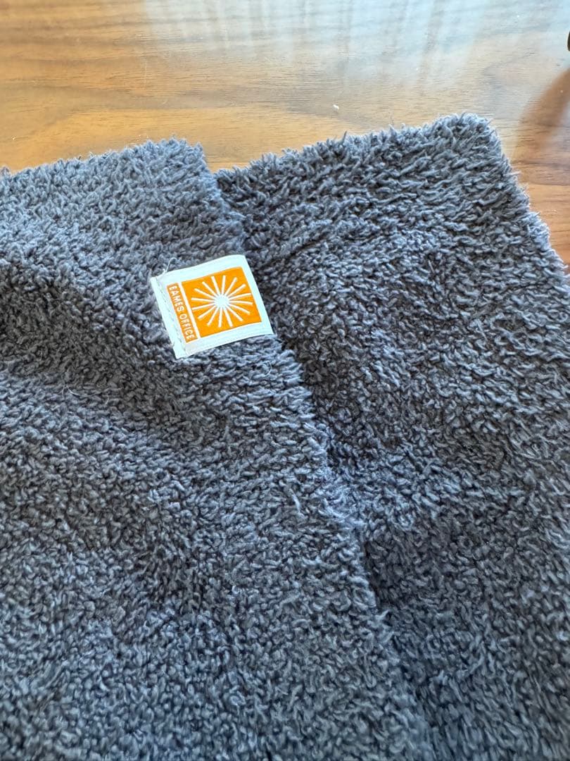 ヴィトラ　エレファントスツール　スモール　黒 ジェラートピケ イームズ 膝掛け