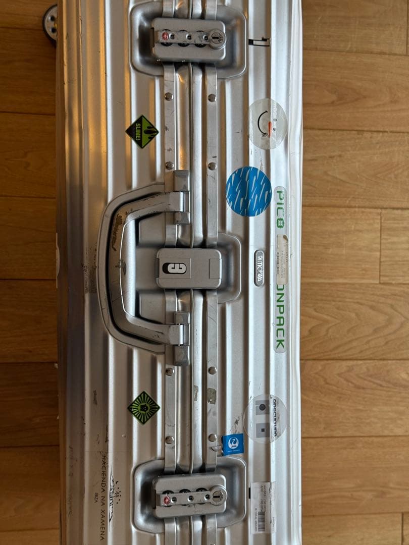 RIMOWA Topasマルチホイール85L 中古品