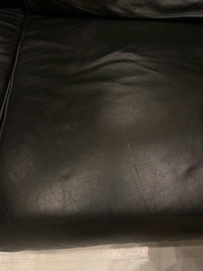 クラスティーナ・ULTIMAソファ（本革） その① 送料込‼️