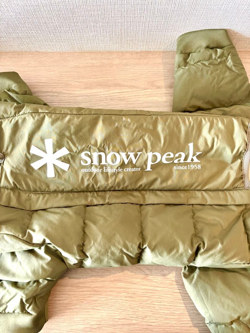  peak オリーブ ダウンジャケット 中型犬用