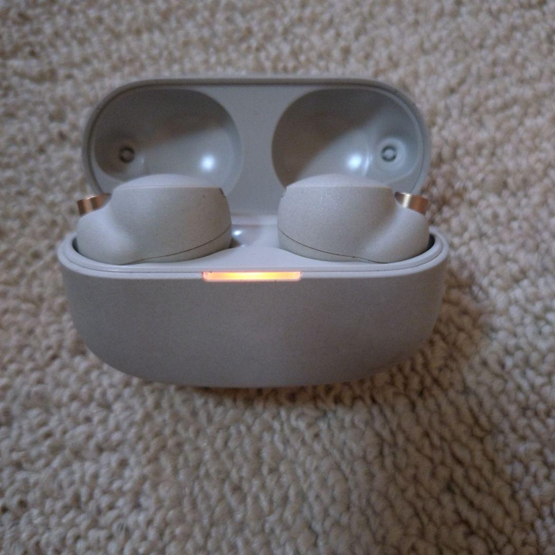 SONY WF-1000XM4　Bluetooth　ワイヤレス　イヤホン