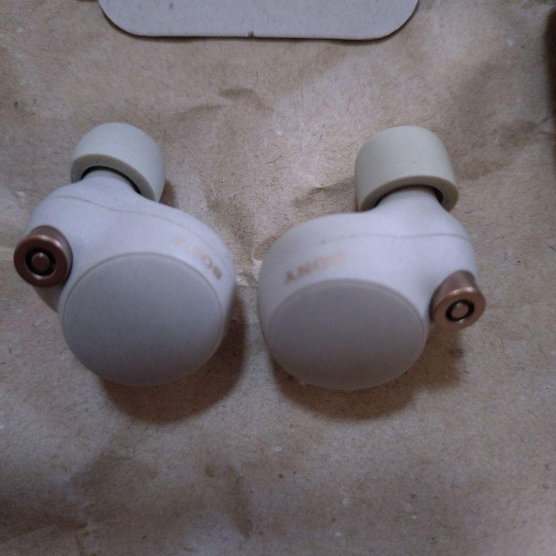 SONY WF-1000XM4　Bluetooth　ワイヤレス　イヤホン