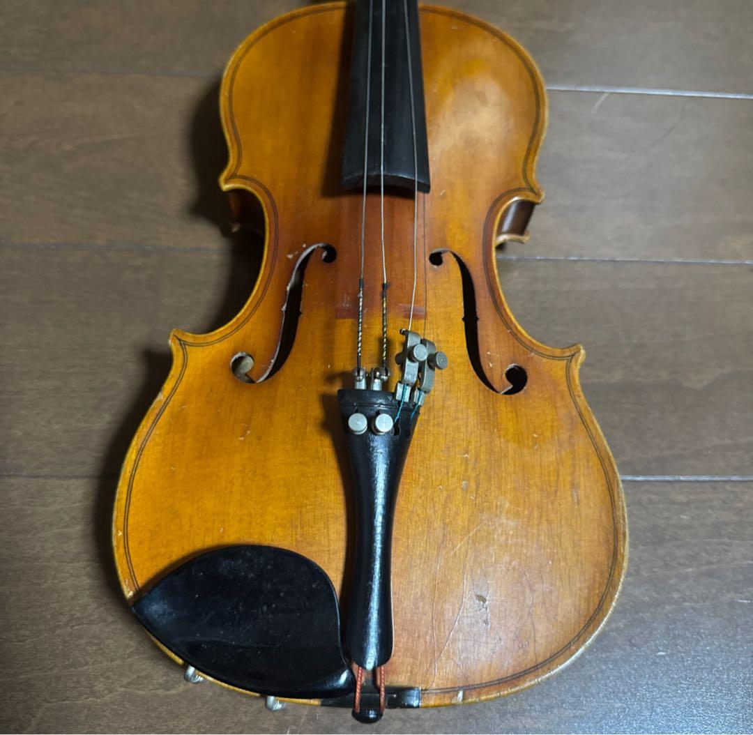 suzuki ViolinCo anno 1957。No4