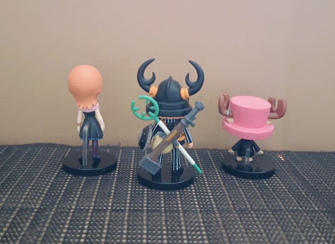 ワーコレ　ストロングワールド　麦わらの一味　戦闘服　ワンピース　フィギュア