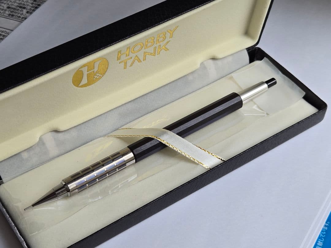 シャープタンク　pg5　カスタム　チタングリップ　木軸　ムピンゴ　蝕刻