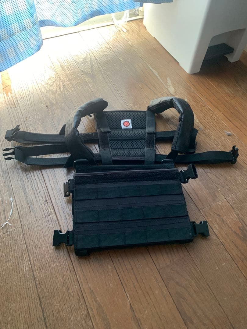 田村装備開発　UCR チェストリグ　ブラック