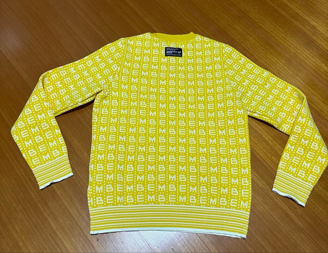 美品　♥︎マスターバニー♥︎ ストレッチセーター　サイズ①