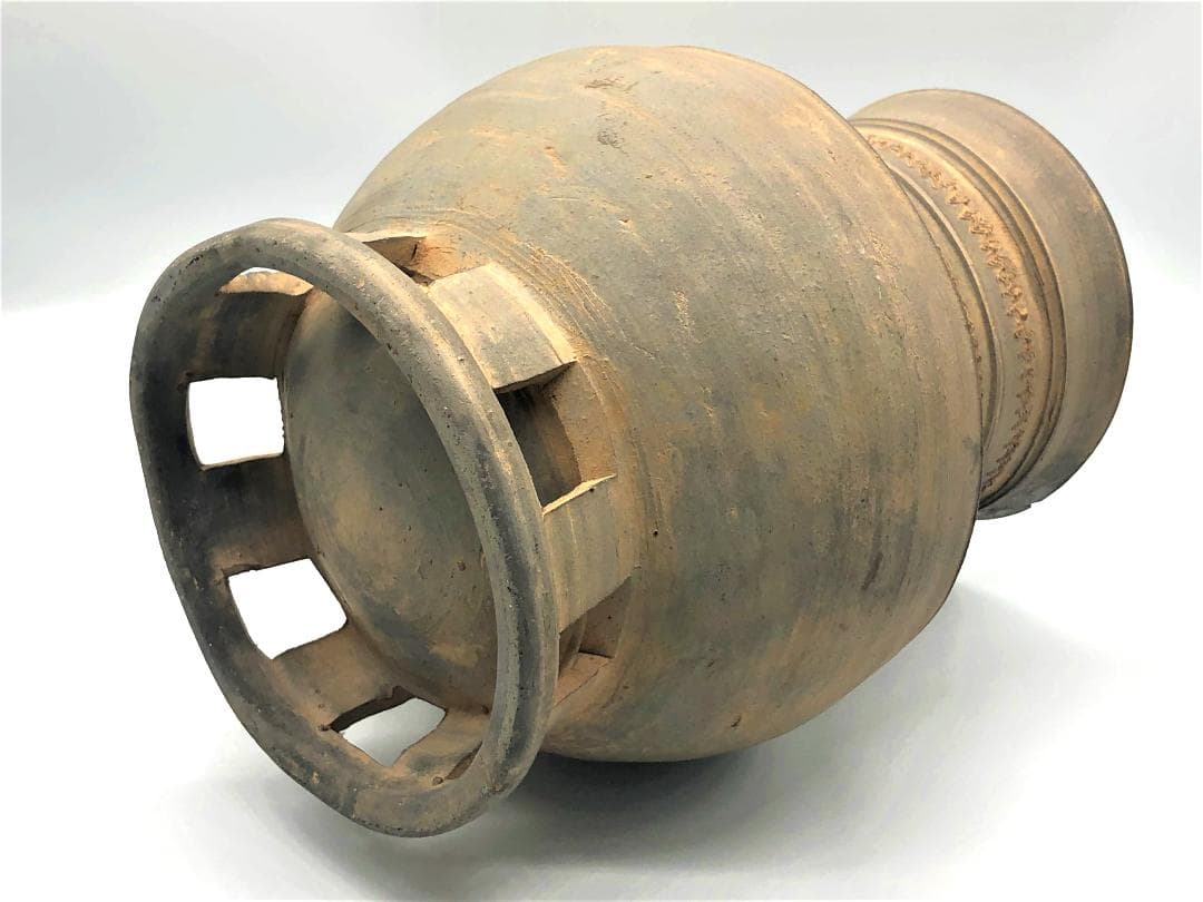 【 新羅土器 長頸壺 】　＊東京国立博物館台付長頸壺　同手