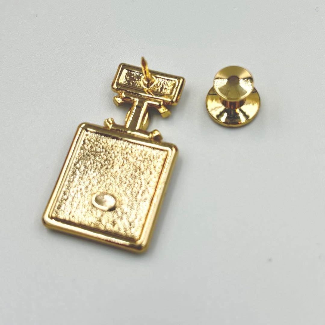 【美品】CHANEL シャネル ブローチ ラインストーン B23C 香水