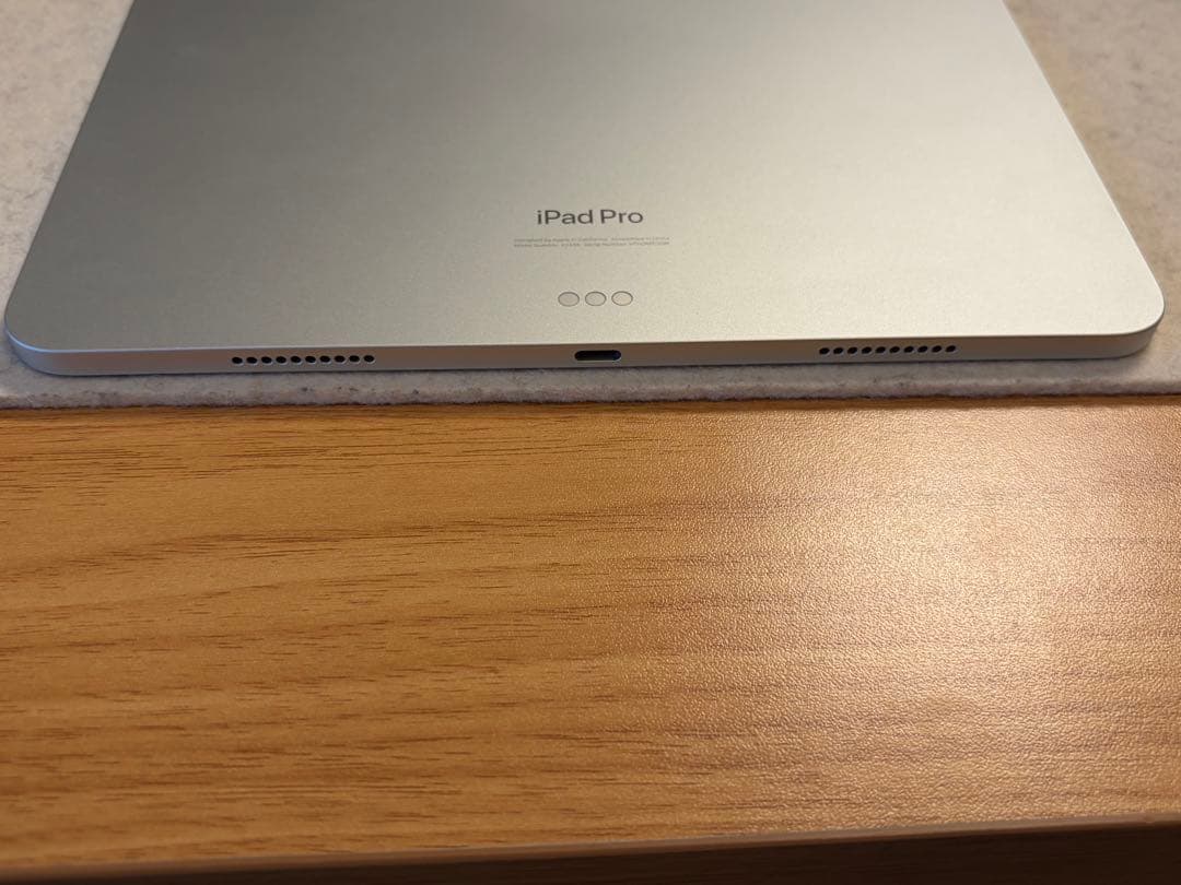 iPad Pro(第6世代) 12.9インチ 128GB シルバー