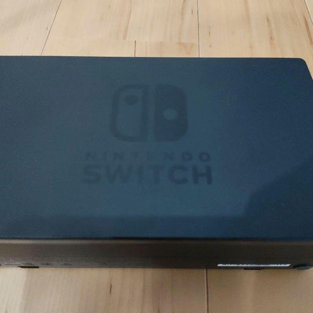 Nintendo Switch 本体 ケース付き ACアダプター無し