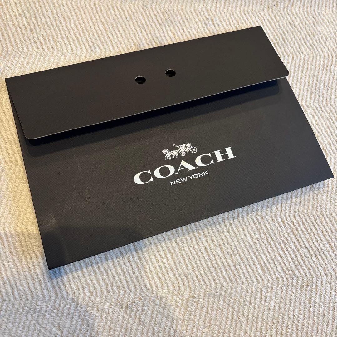 ブラックレザー 二つ折り財布　COACH