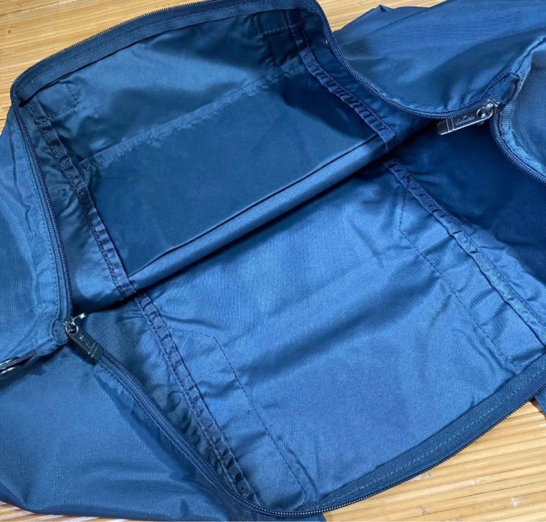 TUMI 折りたたみボストンバッグ　ダークグレー