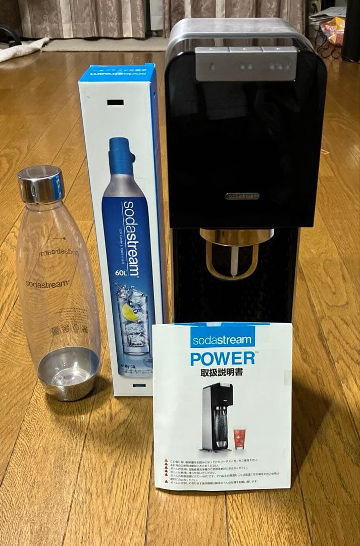 ソーダストリーム/ソース パワー　スターターキット　強炭酸水メーカー