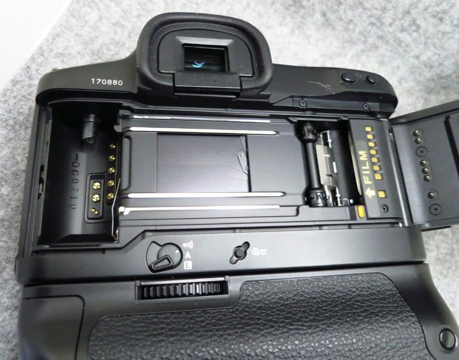 キヤノン　EOS1 HS 初代　ボディー