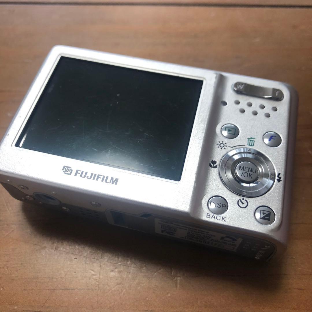 【作例あり】FUJIFILM finepix F30 CCDセンサー コンデジ