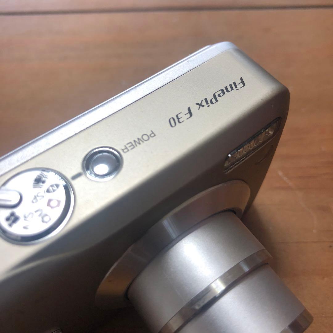 【作例あり】FUJIFILM finepix F30 CCDセンサー コンデジ