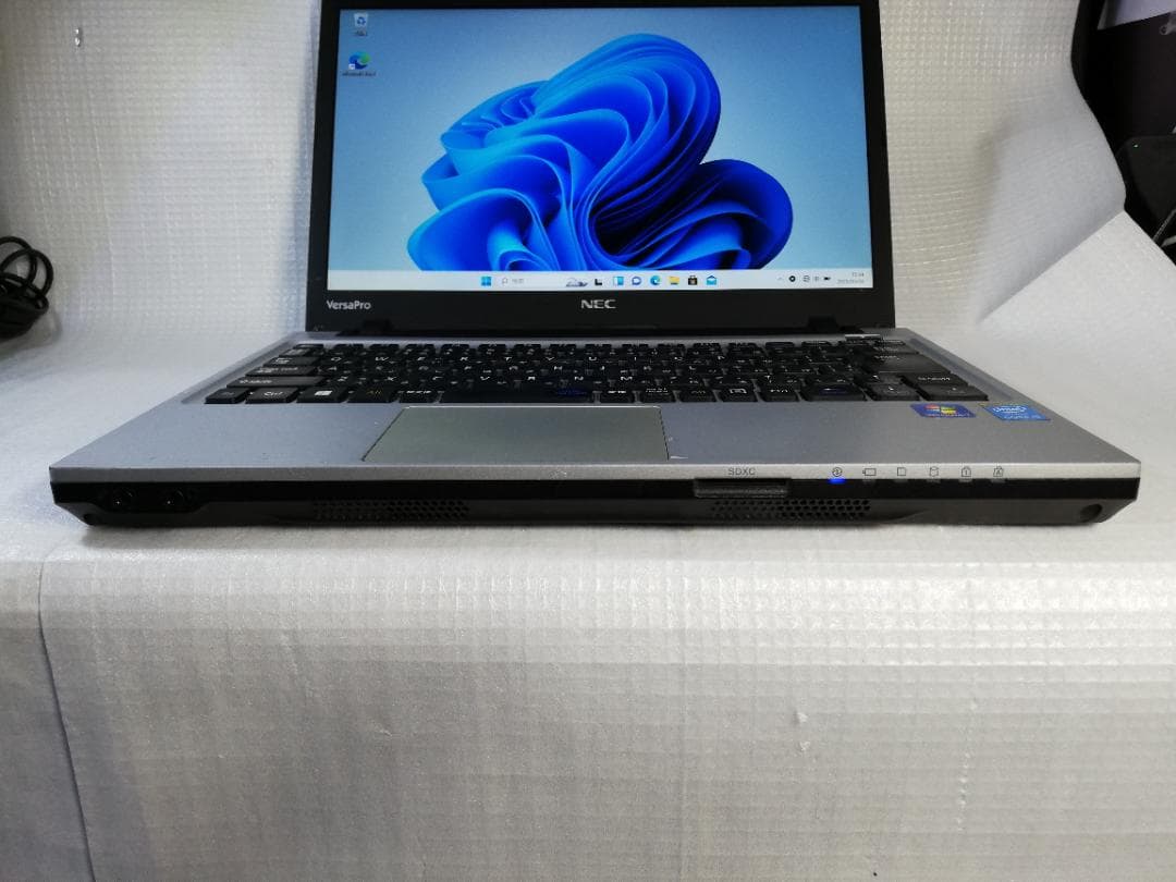 NEC VersaPro PC-VK26M 高解像度 Win11/office
