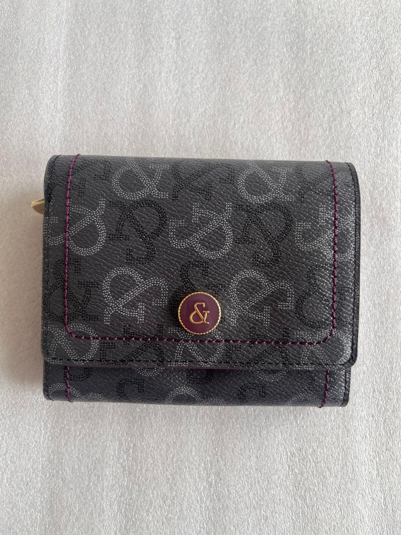 【未使用】PINKY&DIANNE ピンキー グレー ロゴ 二つ折り財布