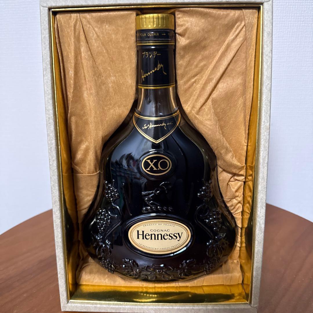 【未開栓・箱付】ヘネシー XO 金キャップ クリアボトル 700ml 古酒