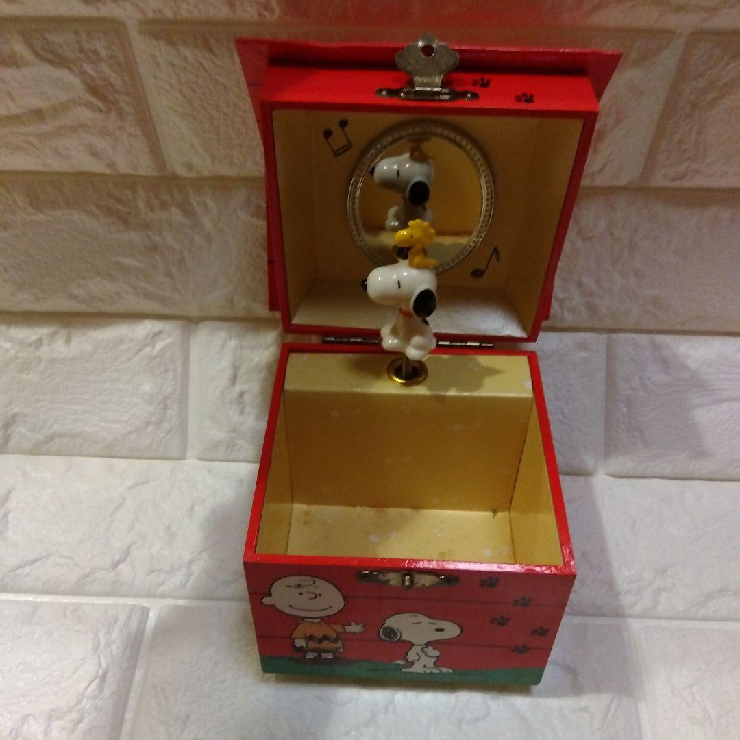 20年位前の物。スヌーピーオルゴール付小物入れ最終値下げ