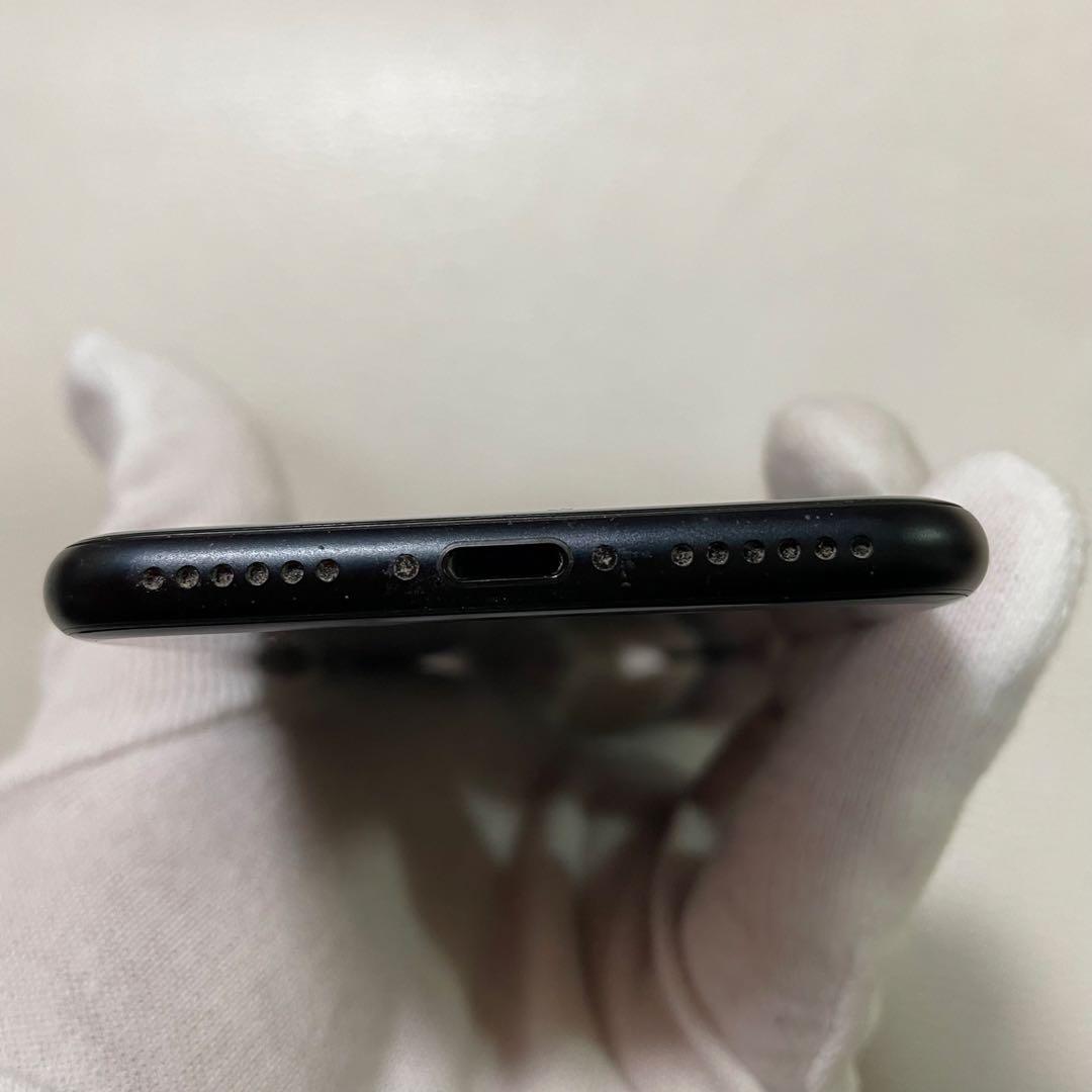 iPhone SE 第3世代　ミッドナイト　SIMフリー　初期化・ロック解除済み