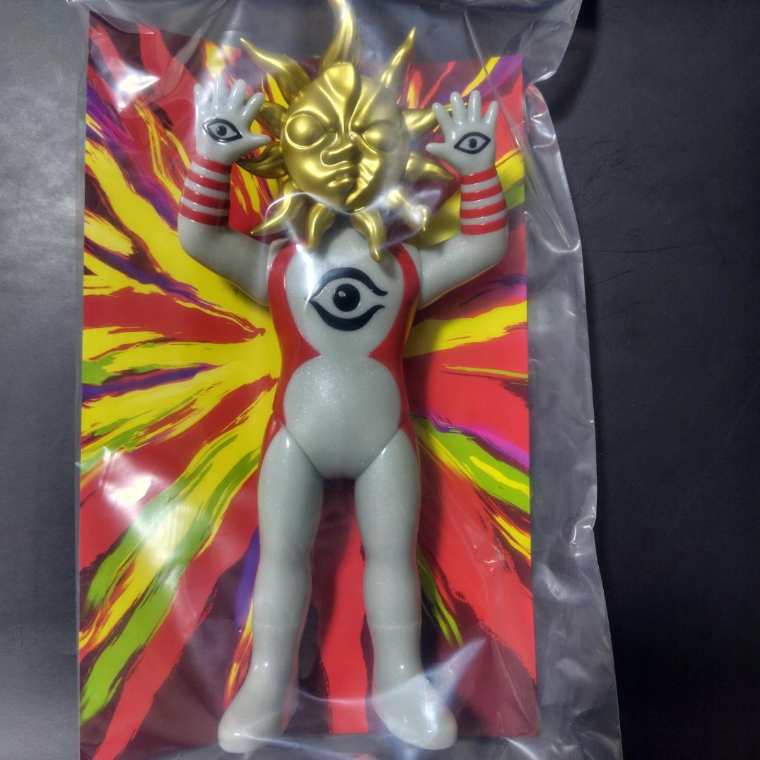 超復刻版 タローマン ソフビ人形