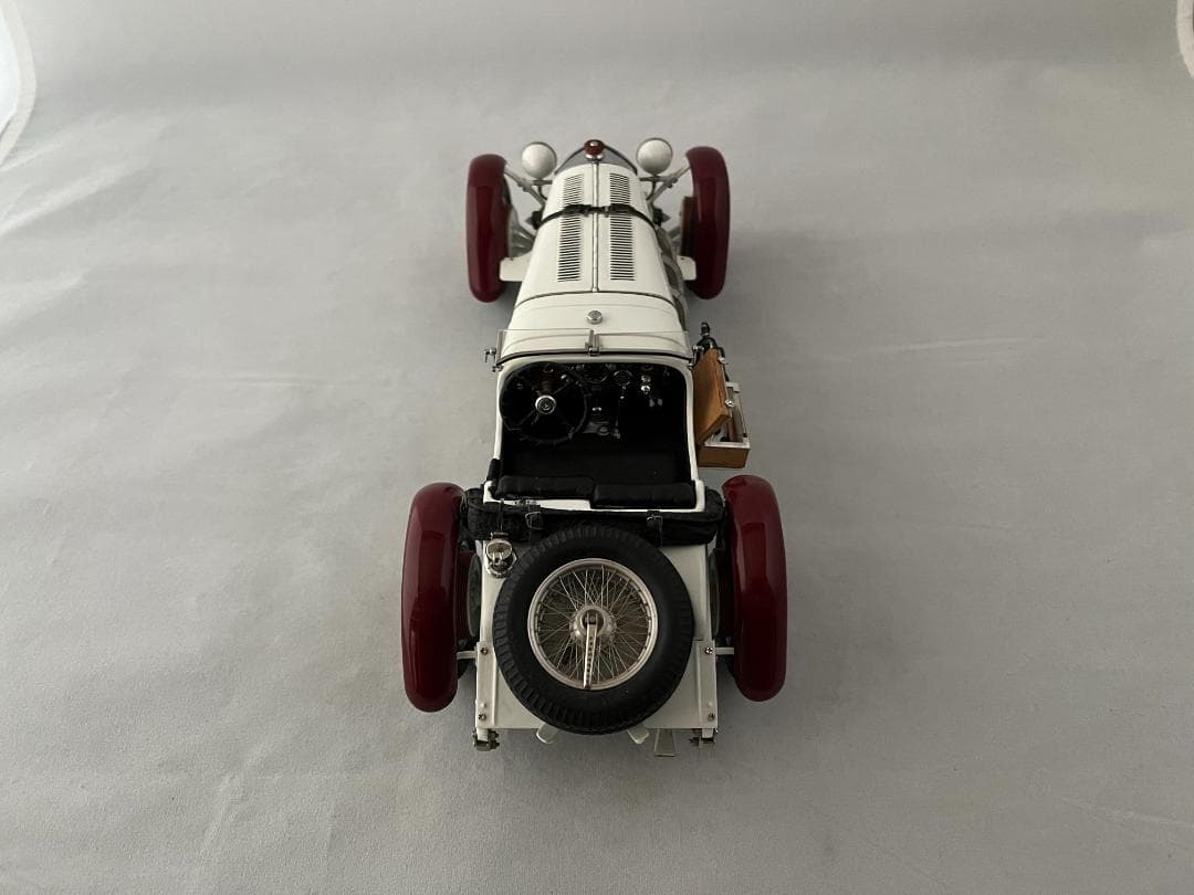 CMC 1/18 メルセデスベンツ SSKLミッレ.ミリア 1931