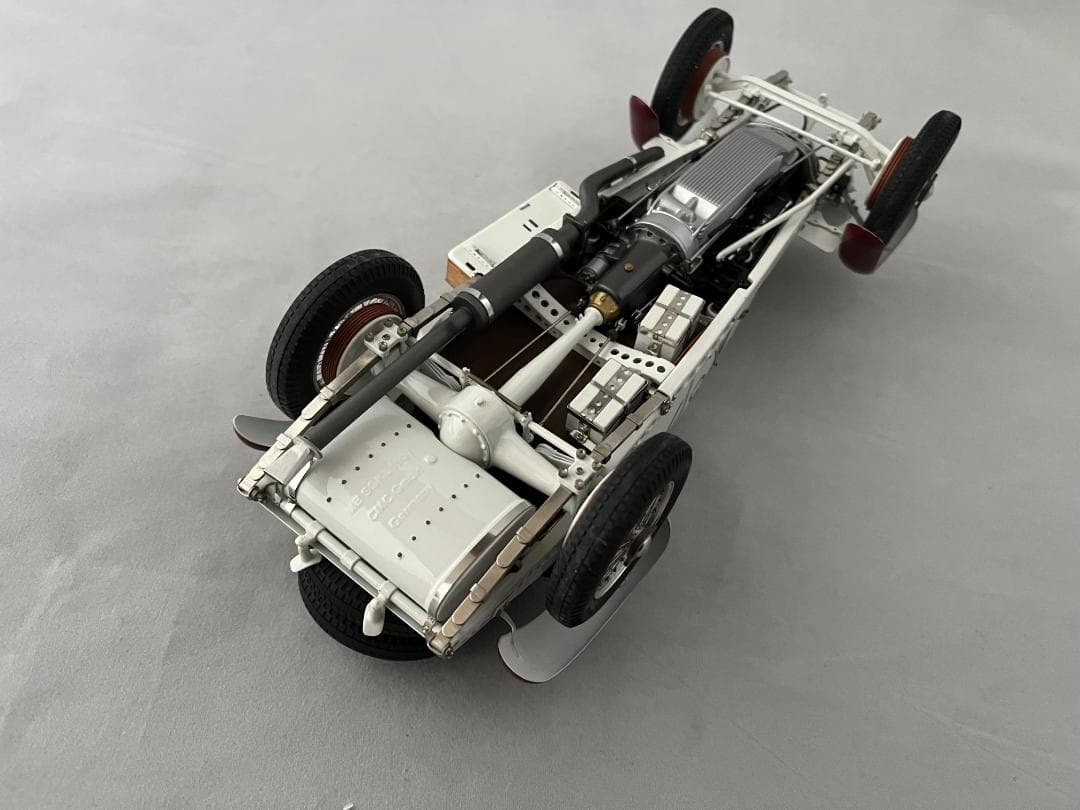 CMC 1/18 メルセデスベンツ SSKLミッレ.ミリア 1931