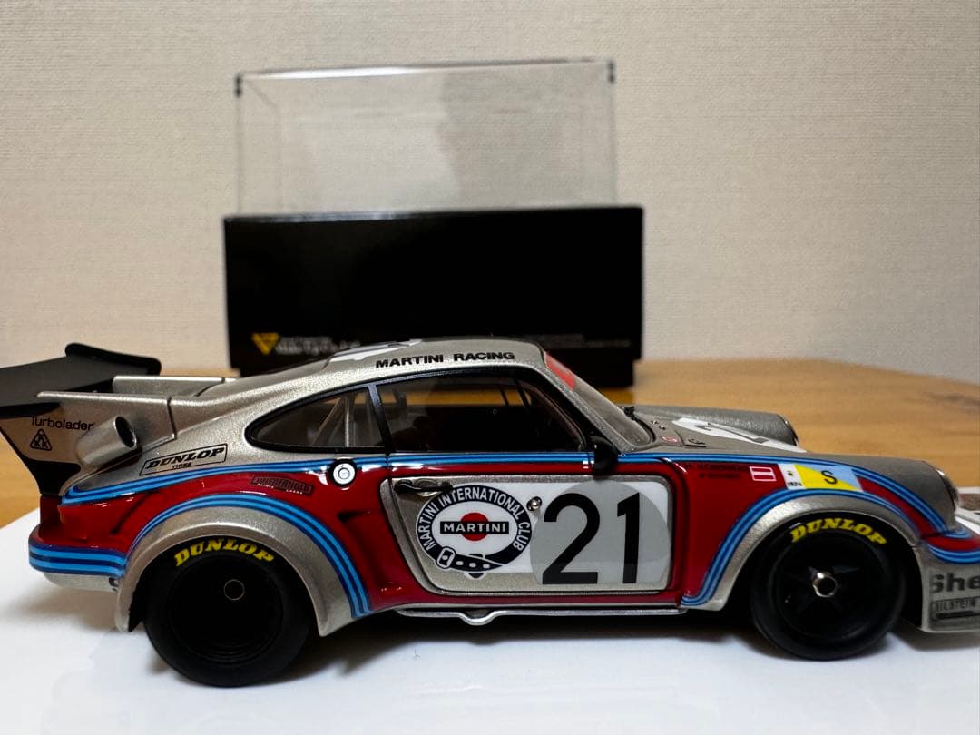 【EIDOLON】EM288B Porsche 911 ターボ RSR #21
