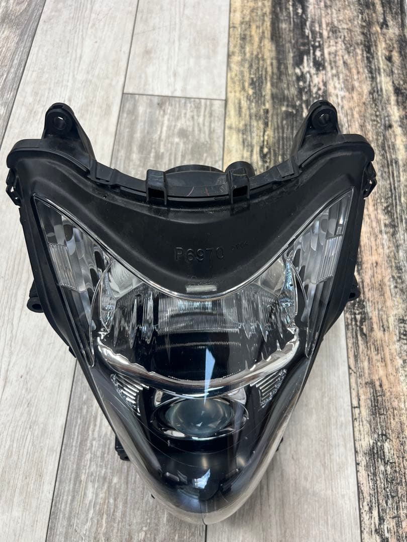 2008 gsx1300r ハヤブサ 純正ヘッドライト送料込