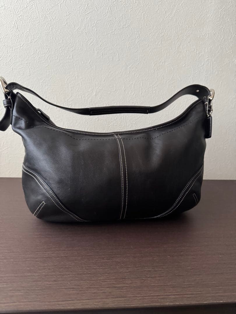 C*o様 COACHブラックレザーショルダーバッグ