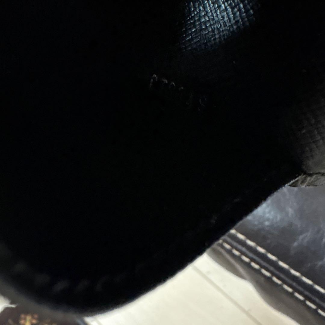 Louis Vuitton ダミエ・グラフィット キーケース