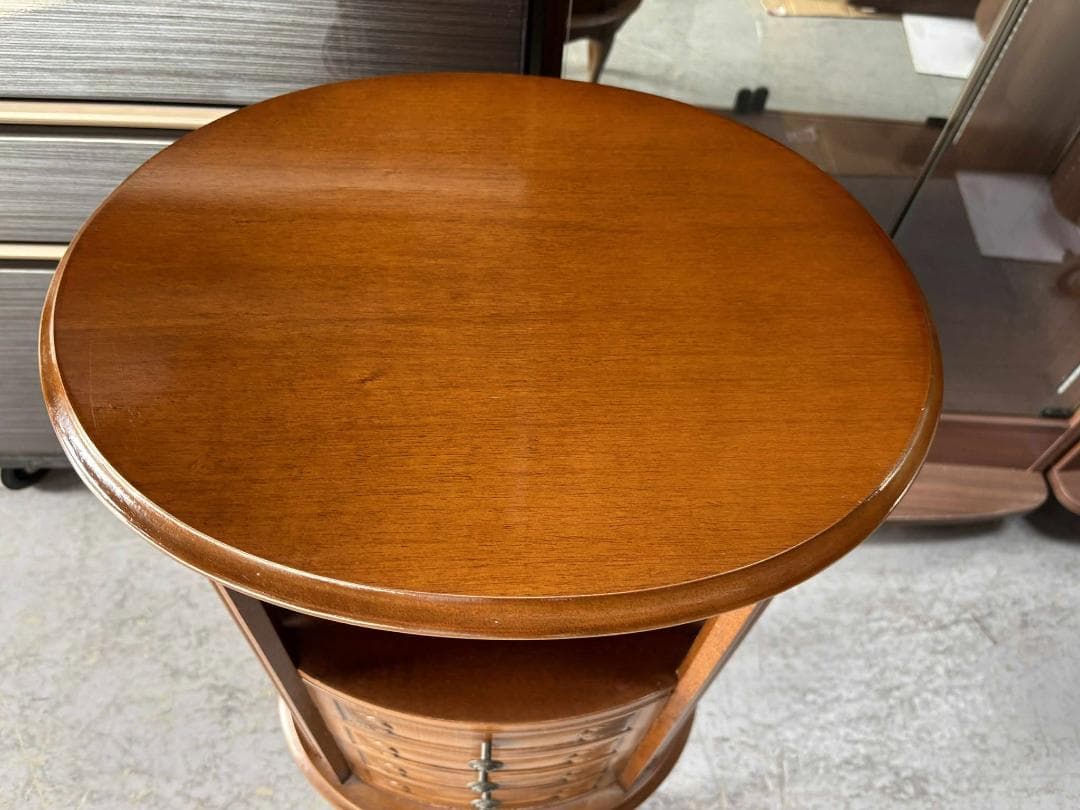 アンティーク 猫脚 サイドチェスト 花台 サイドテーブル,幅48cm Used