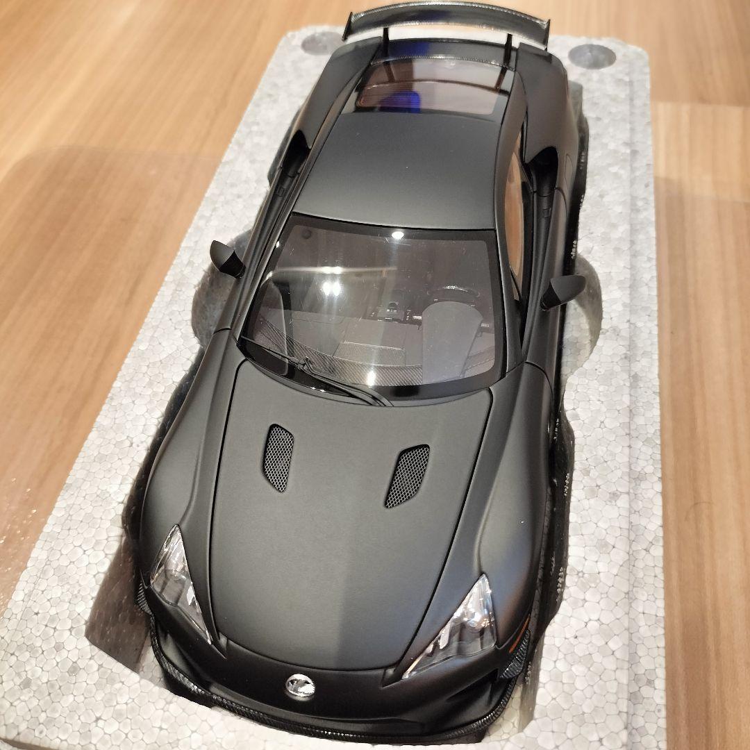オートアート　1/18　LEXUS　LFA　ニュルブルクリンクパッケージ　最安値