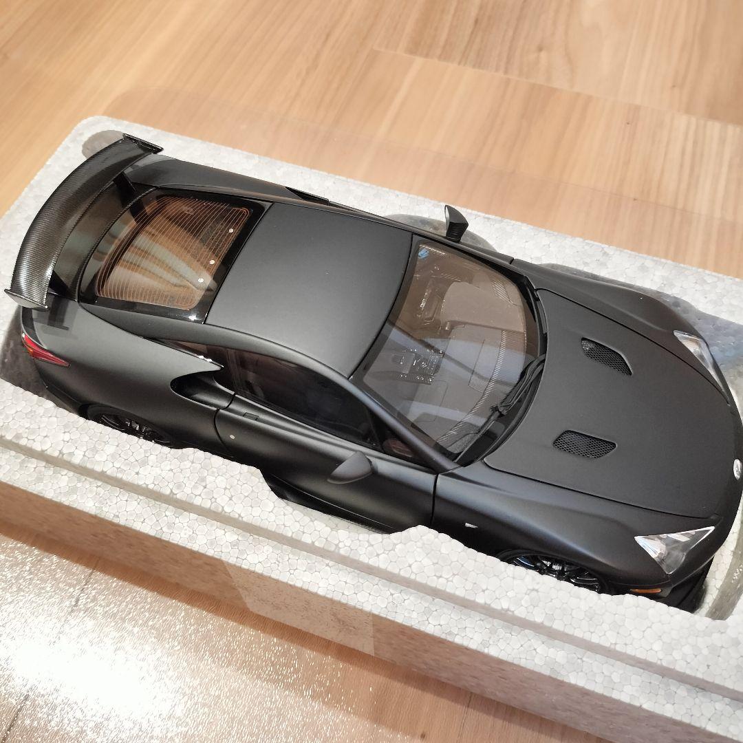 オートアート　1/18　LEXUS　LFA　ニュルブルクリンクパッケージ　最安値