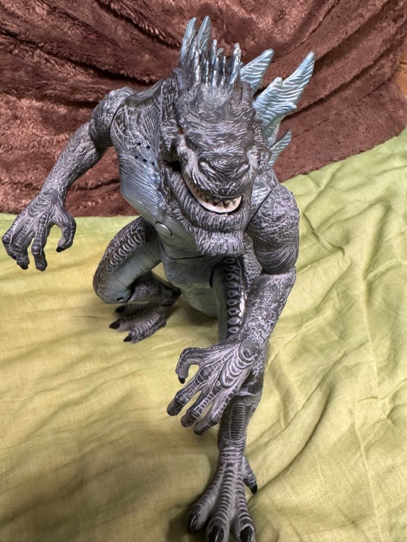 エメゴジ　可動式フィギュア　サウンド付き　ゴジラ1998 エメリッヒゴジラ