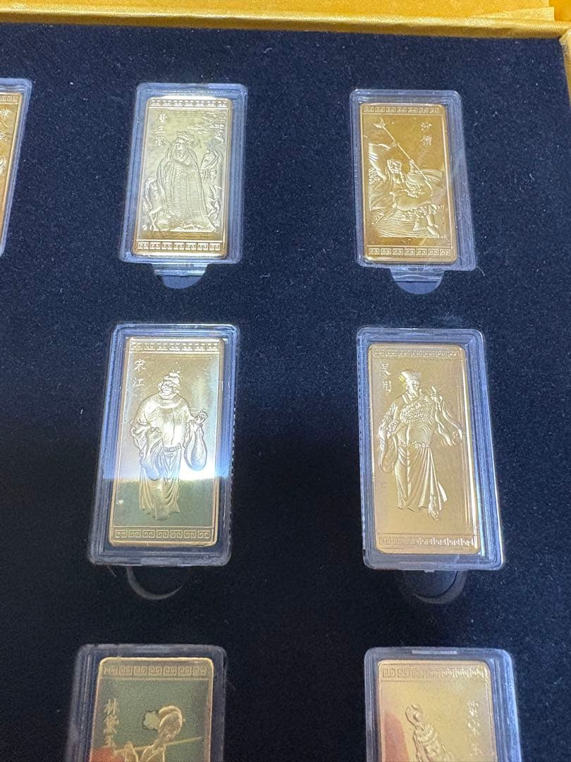 管*人様 金属製品　メダル 16枚セット 中国　四大名著　専用高級な箱付き