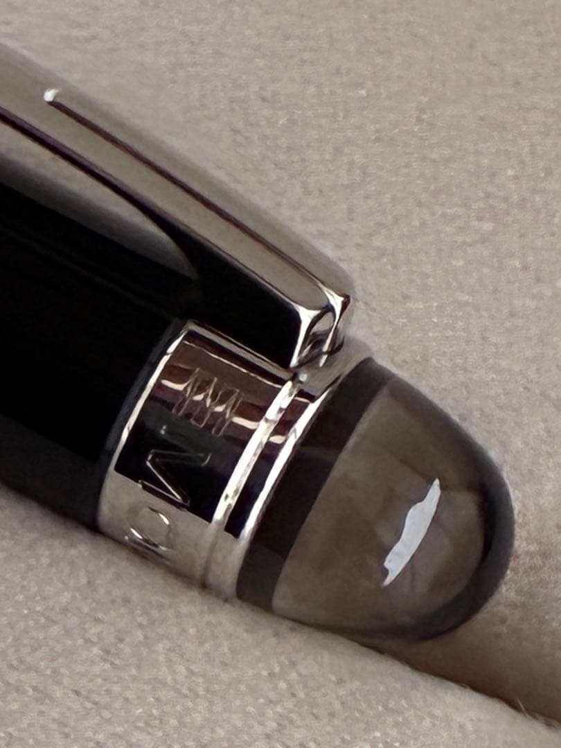 ◾️モンブラン◾️スターウォーカーボールペン◾️ミッドナイトブラック◾️筆記良好◾️化粧箱